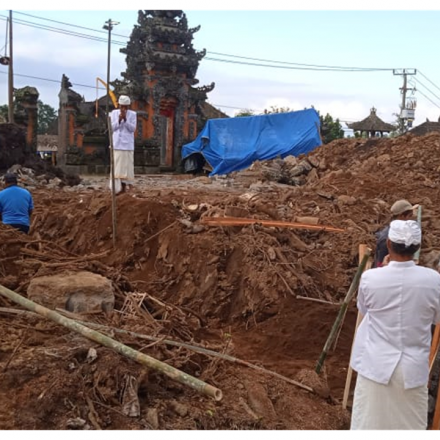 PEMBANGUNAN PURA PUSEH DAN BALE AGUNG DESA ADAT GUNUNGSARI